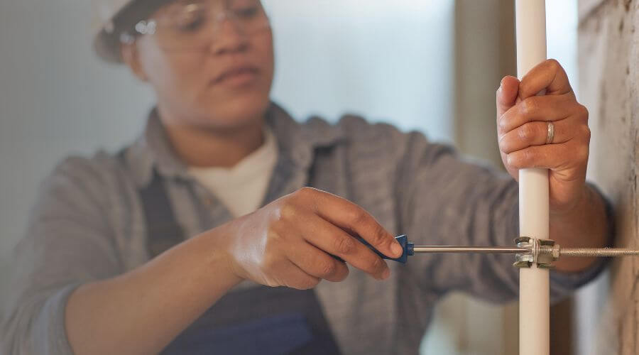 Professional industrial roofing company in Comstock, TX